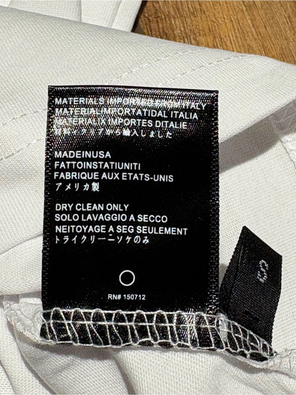 Amiri Mens White Tee Shirt with Black Logo Brand New - Picture 9 of 11